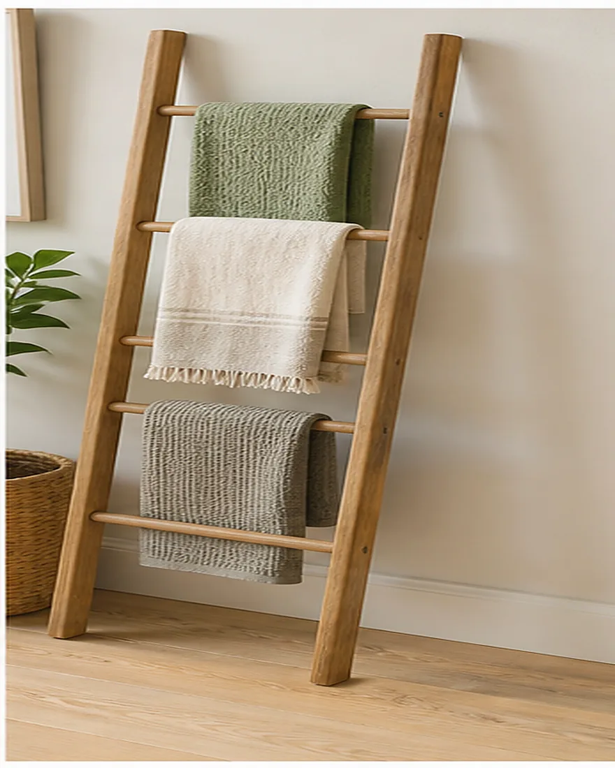 Cove Towel Ladder 033